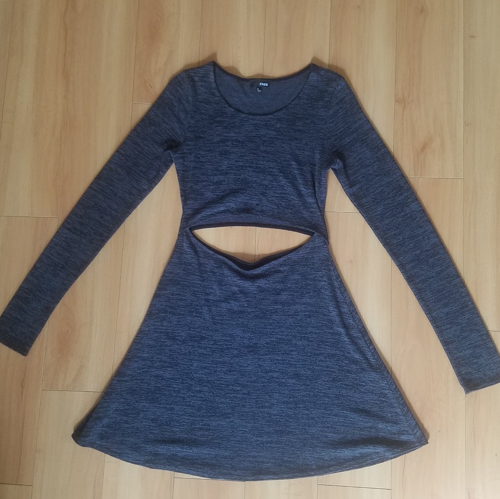 Aritzia: Wilfred Free knit midriff dress